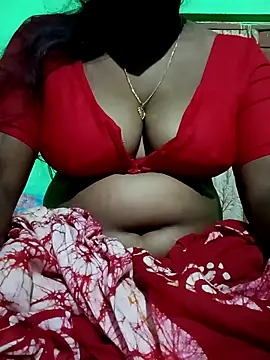 Snapshot of puja560 chatting on 9, 4, 2026 puja560 online show from 9, 4, 2026