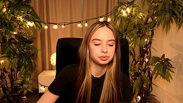 BeverlyRiley online show from 28, 3, 2026