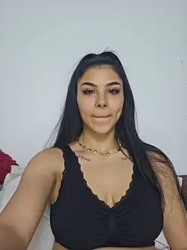 Snapshot of Crissdesire chatting on 26, 6, 2026 Crissdesire online show from 26, 6, 2026