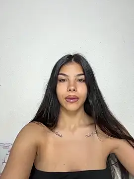 Snapshot of Crissdesire chatting on 16, 7, 2026 Crissdesire online show from 16, 7, 2026