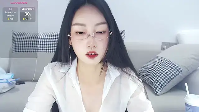 Snapshot of anan_882 chatting on 7, 7, 2026 anan 882 online show from 7, 7, 2026