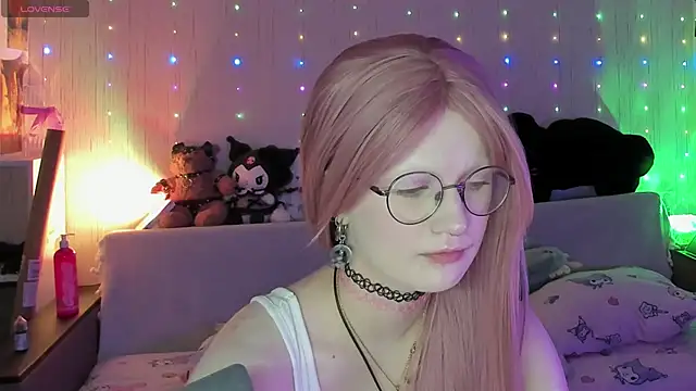 JulietFisher online show from 6, 6, 2026