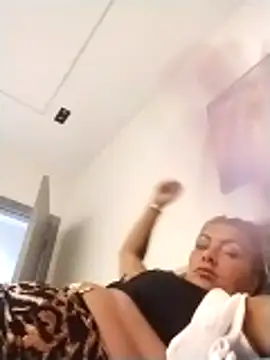 Exotic ParisX online show from 9, 4, 2026