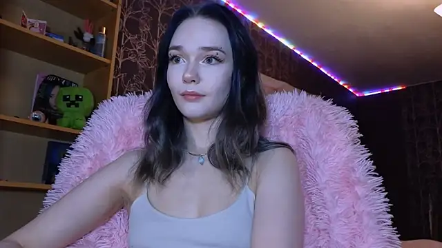 baby onface online show from 15, 7, 2026