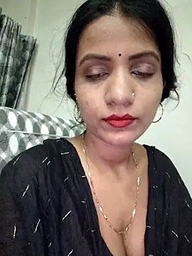 Snapshot of khushi_ji00 chatting on 15, 7, 2026 khushi ji00 online show from 15, 7, 2026