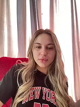 ScarlettMussee online show from 5, 4, 2026