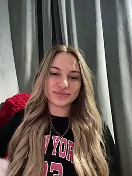 ScarlettMussee online show from 6, 4, 2026