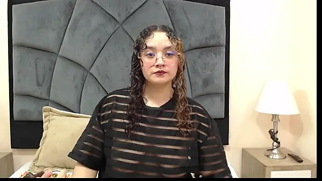 Snapshot of TaraBlack_ chatting on 26, 3, 2026 TaraBlack online show from 26, 3, 2026