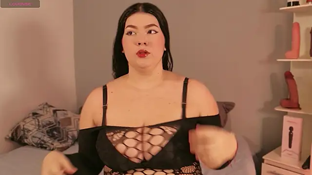 Snapshot of Ale_Silvanna chatting on 12, 5, 2026 Ale Silvanna online show from 12, 5, 2026