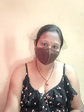 Latha lovely online show from 5, 4, 2026