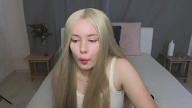 MelissaAvis online show from 13, 7, 2026