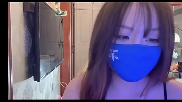 Snapshot of thelittlexx chatting on 3, 6, 2026 thelittlexx online show from 3, 6, 2026