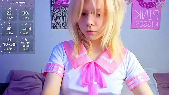 Snapshot of PerryKitty chatting on 5, 6, 2026 PerryKitty online show from 5, 6, 2026