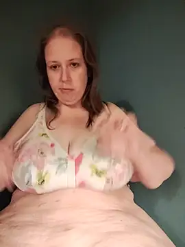 023thickandjuicy07 online show from 17, 7, 2026