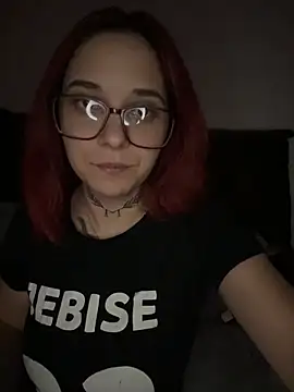 Snapshot of jebise23 chatting on 15, 6, 2026 jebise23 online show from 15, 6, 2026