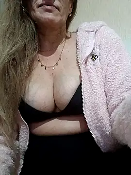 Snapshot of ana23323 chatting on 25, 3, 2026 ana23323 online show from 25, 3, 2026