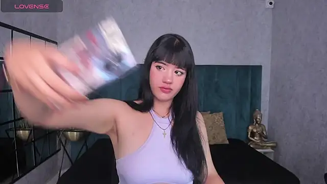 Antoniajblair online show from 15, 4, 2026