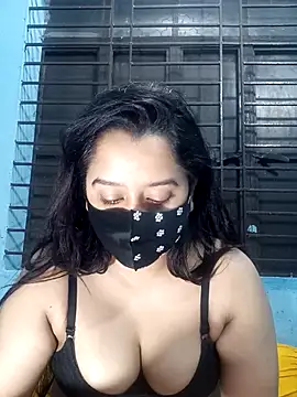 Choco Maw online show from 8, 4, 2026