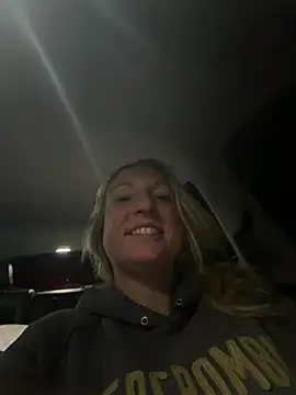 sweetkacibaby online show from 9, 4, 2026