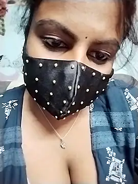 honeyflowerr online show from 28, 3, 2026