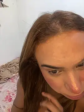 Snapshot of Jullyanaximeness chatting on 9, 7, 2026 Jullyanaximeness online show from 9, 7, 2026