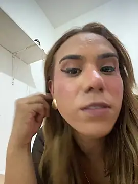 Snapshot of Jullyanaximeness chatting on 16, 7, 2026 Jullyanaximeness online show from 16, 7, 2026