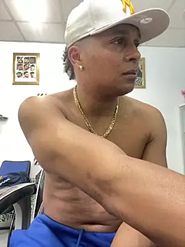 Snapshot of melreydelmambo chatting on 26, 3, 2026 melreydelmambo online show from 26, 3, 2026