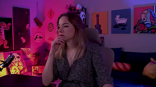 Snapshot of VireliaMoonfall chatting on 29, 6, 2026 VireliaMoonfall online show from 29, 6, 2026