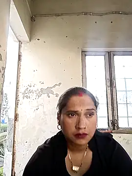Snapshot of Raanieoy012 chatting on 13, 4, 2026 Raanieoy012 online show from 13, 4, 2026