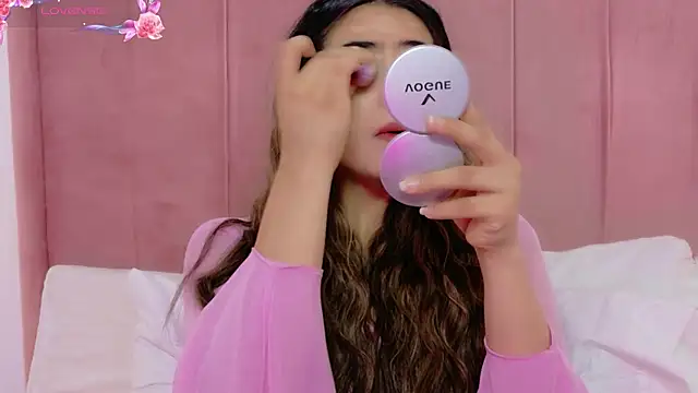 MoollyLove online show from 10, 7, 2026