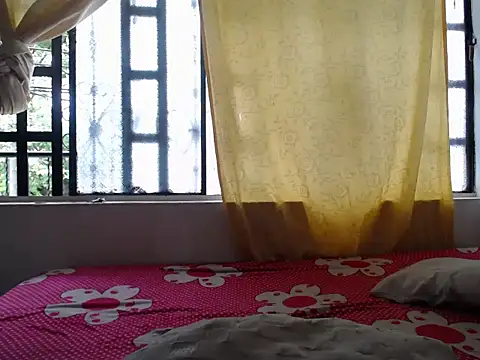 Snapshot of allison_maxtattoo_ chatting on 3, 4, 2026 allison maxtattoo online show from 3, 4, 2026