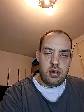 Snapshot of fettgail-0507 chatting on 1, 4, 2026 fettgail-0507 online show from 1, 4, 2026