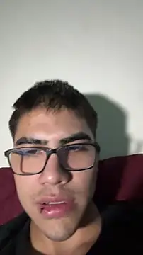 Snapshot of juandoxm4 chatting on 3, 5, 2026 juandoxm4 online show from 3, 5, 2026