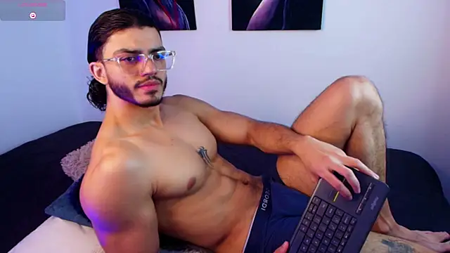 Snapshot of IamAxel03 chatting on 30, 6, 2026 IamAxel03 online show from 30, 6, 2026