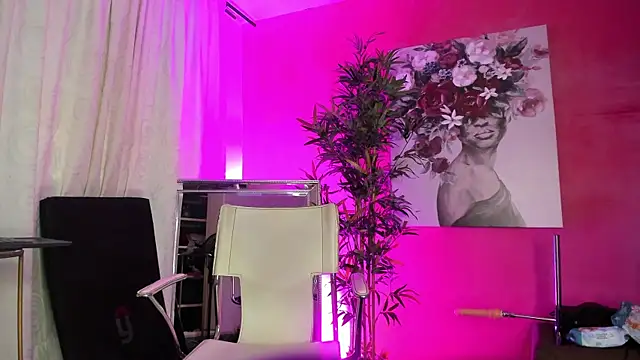 LexyNova  online show from 22, 5, 2026