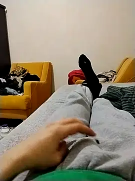 y2561 online show from 1, 4, 2026