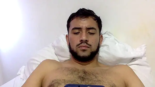 Snapshot of derek_smiith chatting on 21, 5, 2026 derek smiith online show from 21, 5, 2026