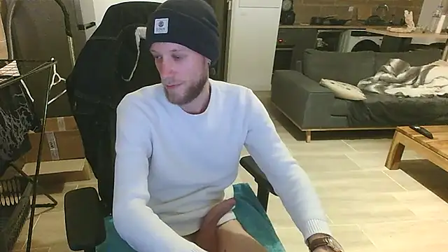 Shikaneko online show from 4, 12, 2025