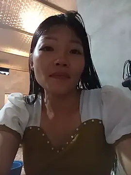 -Quyny- online show from 8, 6, 2026