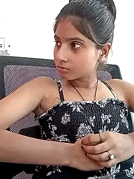 TANU01990 online show from 9, 4, 2026