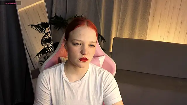 Snapshot of Candy_Lirr chatting on 15, 5, 2026 Candy Lirr online show from 15, 5, 2026