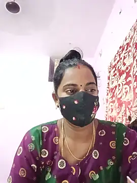 Snapshot of tamilratchasii chatting on 2, 6, 2026 tamilratchasii online show from 2, 6, 2026