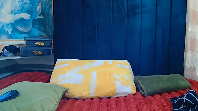 Snapshot of CaramelCandyxx chatting on 15, 7, 2026 CaramelCandyxx online show from 15, 7, 2026