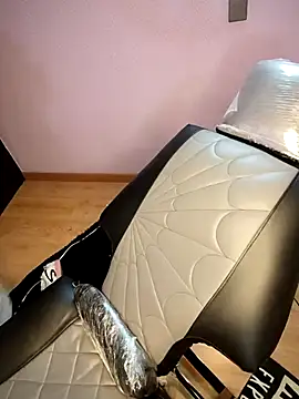 AmaraRossi online show from 23, 4, 2026