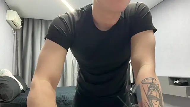 MaxWoolf online show from 17, 4, 2026