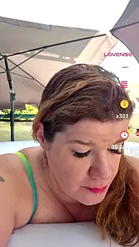 Snapshot of curvystachel42 chatting on 10, 7, 2026 curvystachel42 online show from 10, 7, 2026