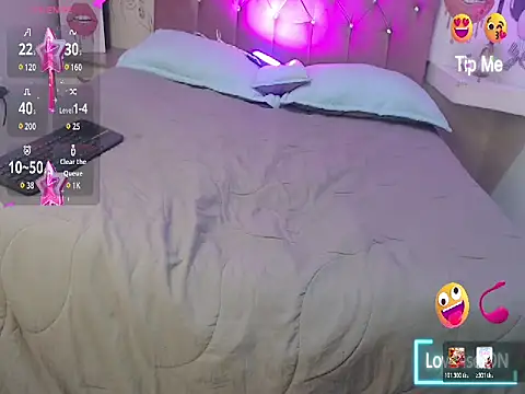 Snapshot of Renata_Valentina chatting on 4, 5, 2026 Renata Valentina online show from 4, 5, 2026