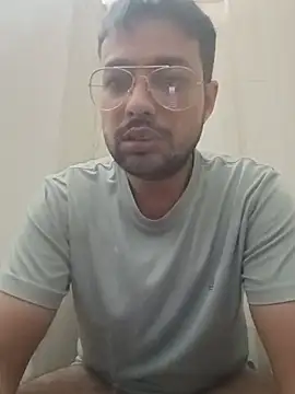 Snapshot of herochoclateboy chatting on 14, 7, 2026 herochoclateboy online show from 14, 7, 2026