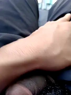 Snapshot of hasmukh_ladka chatting on 5, 4, 2026 hasmukh ladka online show from 5, 4, 2026