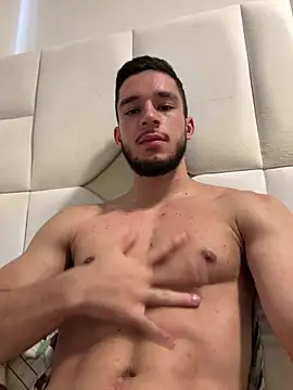 Snapshot of axel_tone chatting on 13, 7, 2026 axel tone online show from 13, 7, 2026